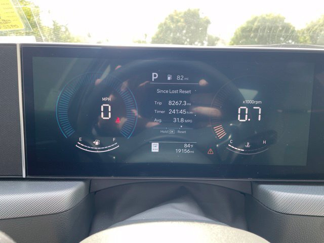 Used 2025 Hyundai Sonata SEL FWD image 6
