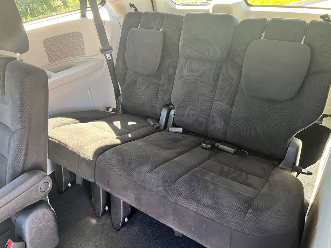 Used 2014 Dodge Grand Caravan SE w/ Quick Order Package 29E SE image 17