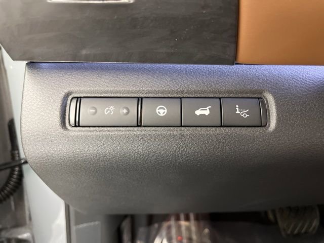 New 2026 Nissan Pathfinder Platinum image 30