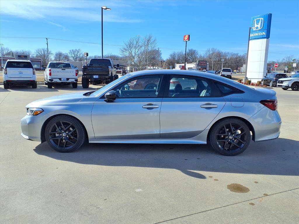 Used 2025 Honda Civic Sport image 22