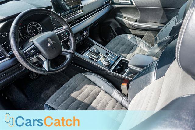 Used 2023 Mitsubishi Outlander SE AWD/4WD image 17