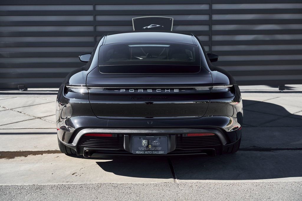 Used 2020 Porsche Taycan Turbo S AWD/4WD image 17