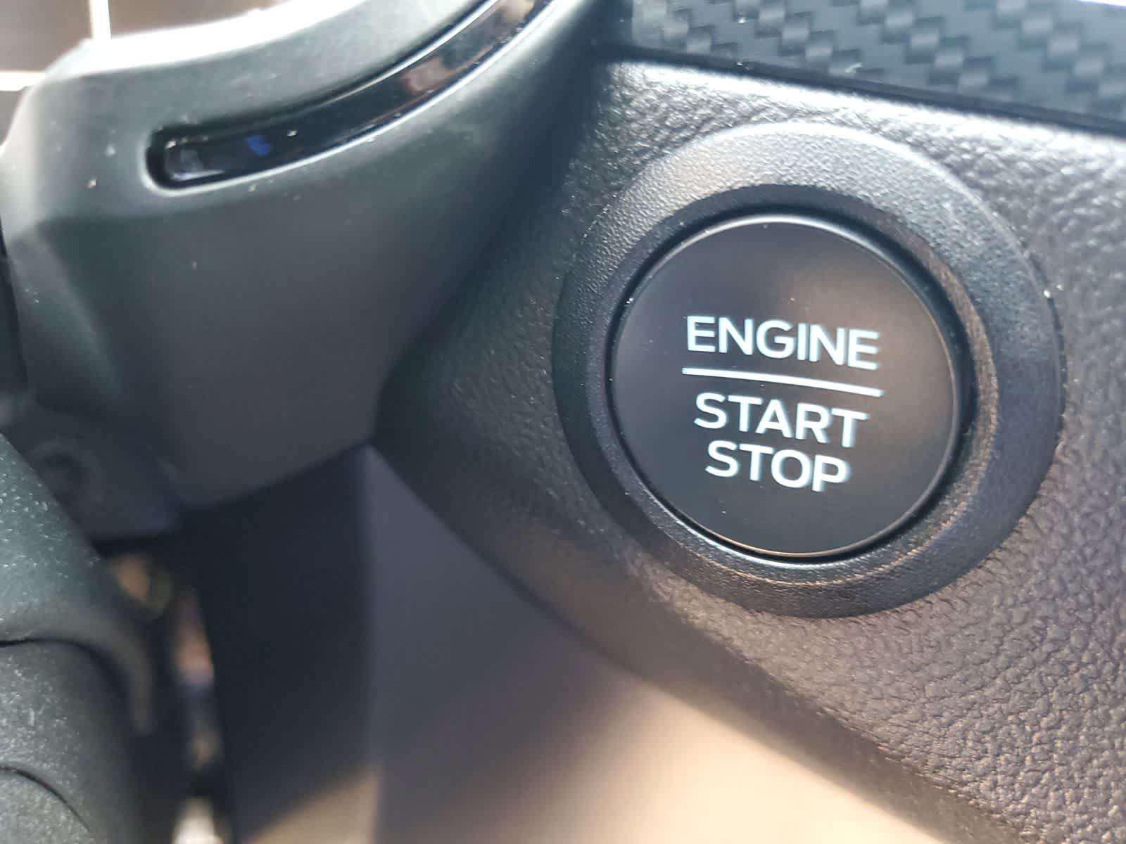 Used 2025 Ford Escape ST-Line FWD image 21