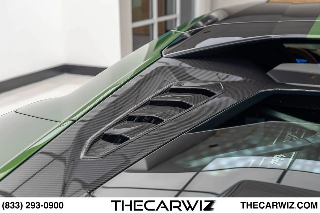 Used 2024 Lamborghini Huracan Tecnica RWD image 29