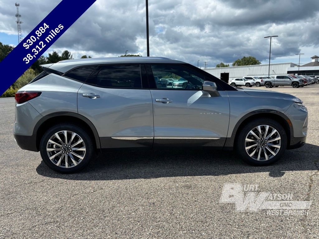 Used 2023 Chevrolet Blazer Premier w/ Driver Confidence II Package image 7