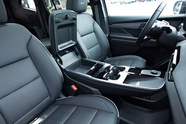 New 2026 Buick Enclave Sport Touring w/ Power Package FWD image 38