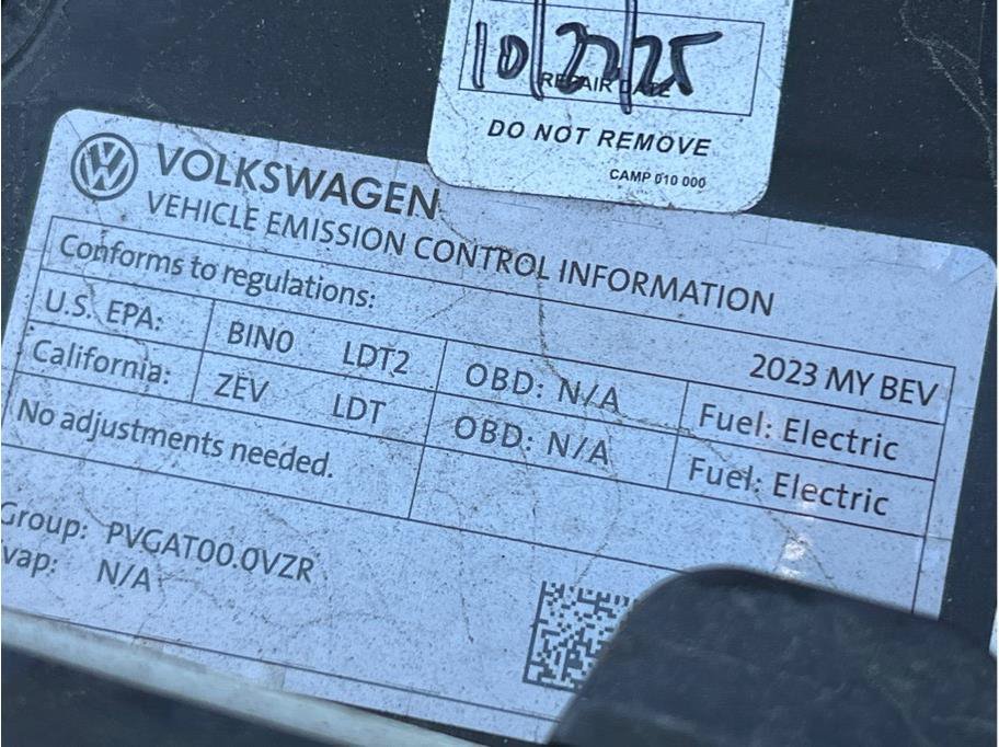 Used 2023 Volkswagen ID.4 Pro RWD image 21