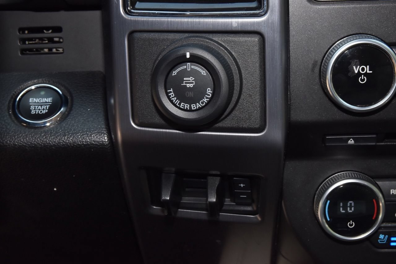 Used 2018 Ford Expedition Max Platinum AWD/4WD image 31