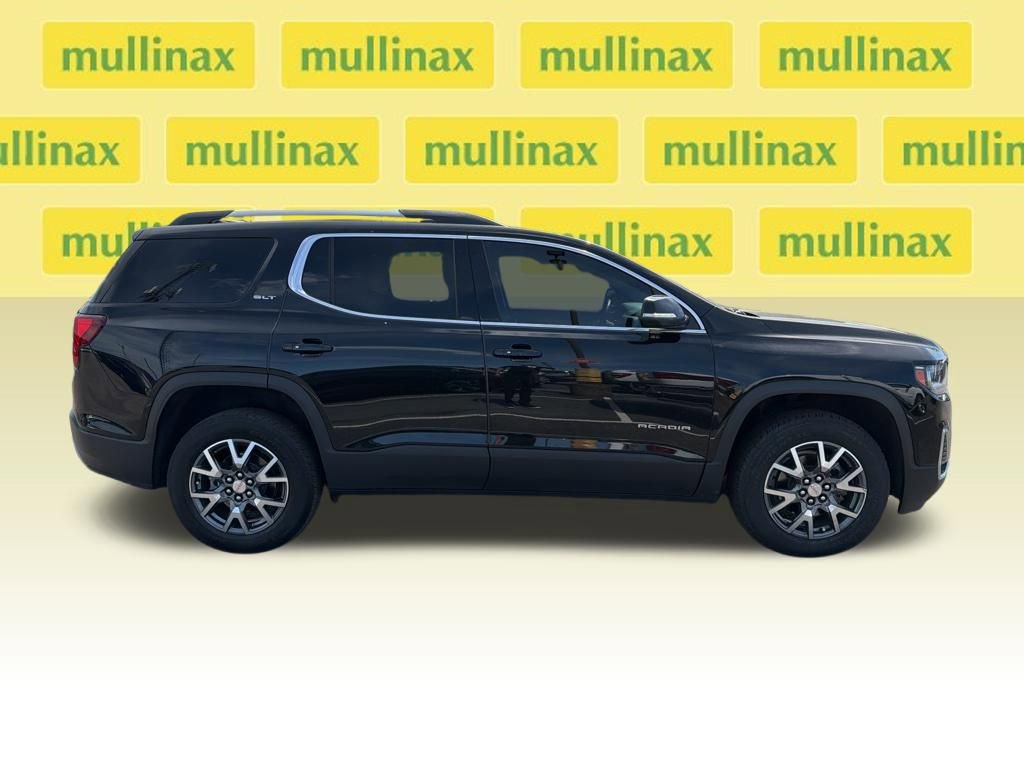 Used 2023 GMC Acadia SLT w/ Preferred Package image 9