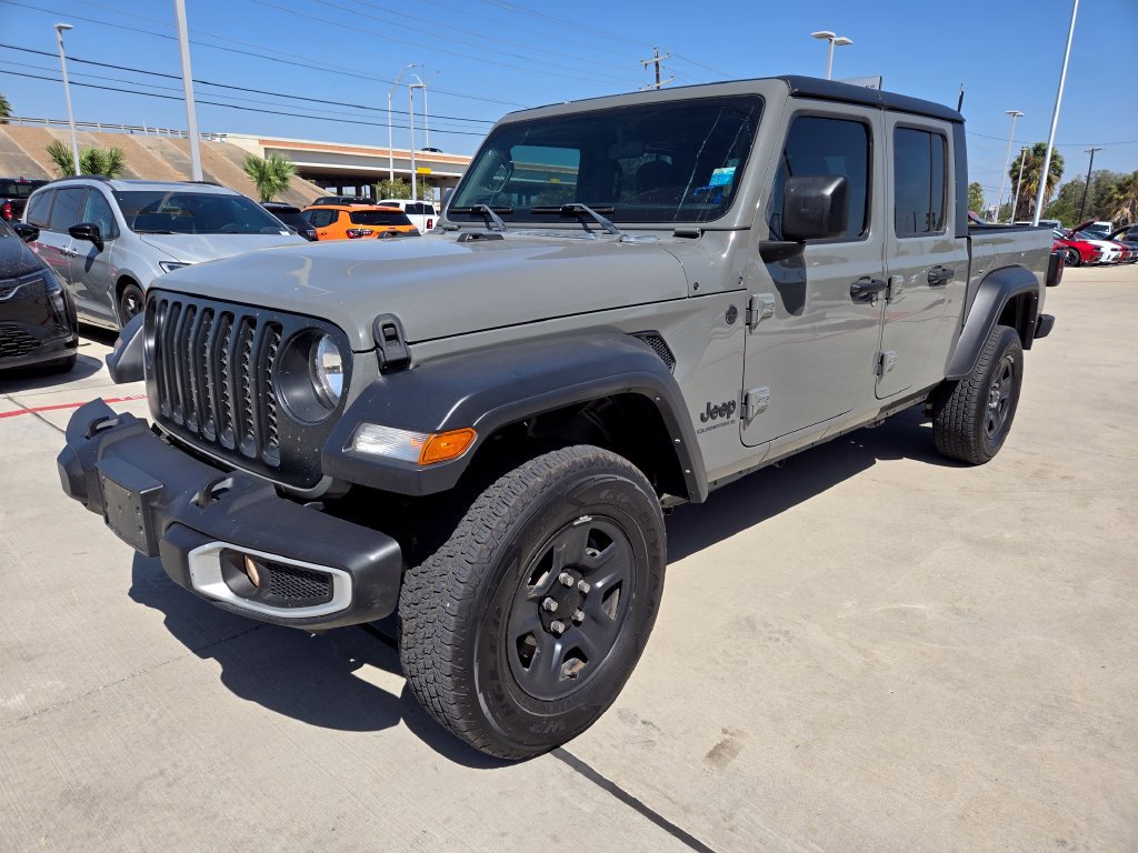 Used 2023 Jeep Gladiator Sport w/ Trailer Tow Package AWD/4WD image 8