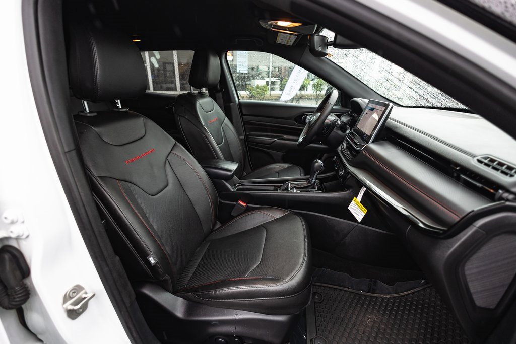 Used 2023 Jeep Compass Trailhawk w/ Trailhawk Elite Group image 30