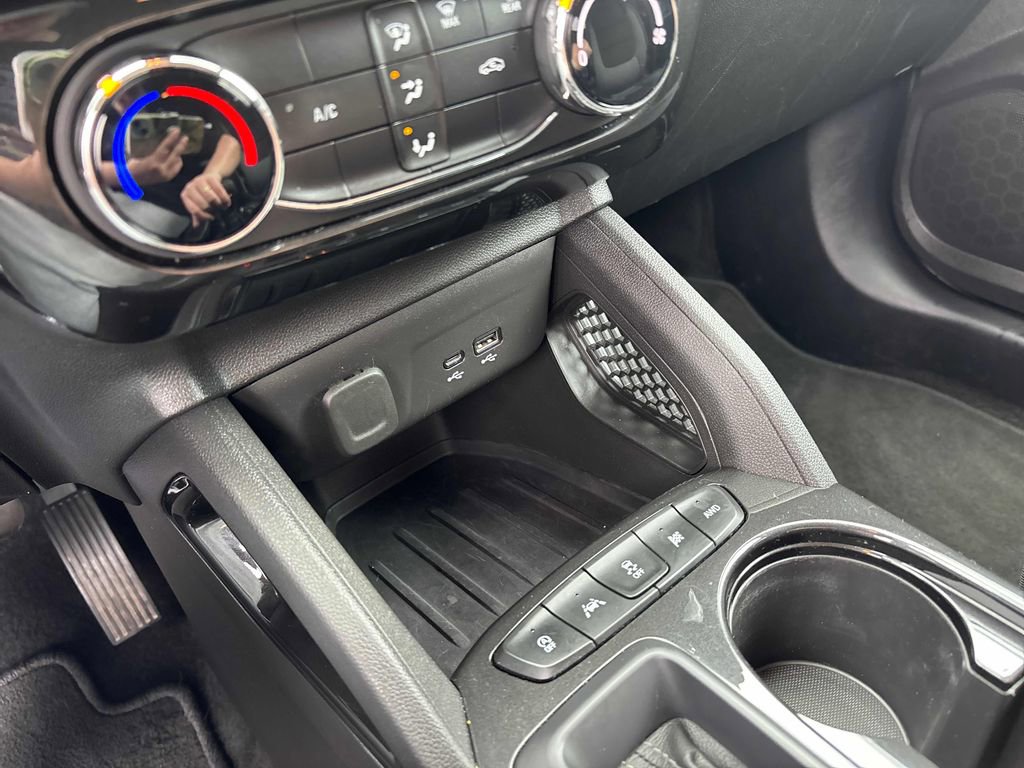 Used 2025 Chevrolet TrailBlazer LT image 18