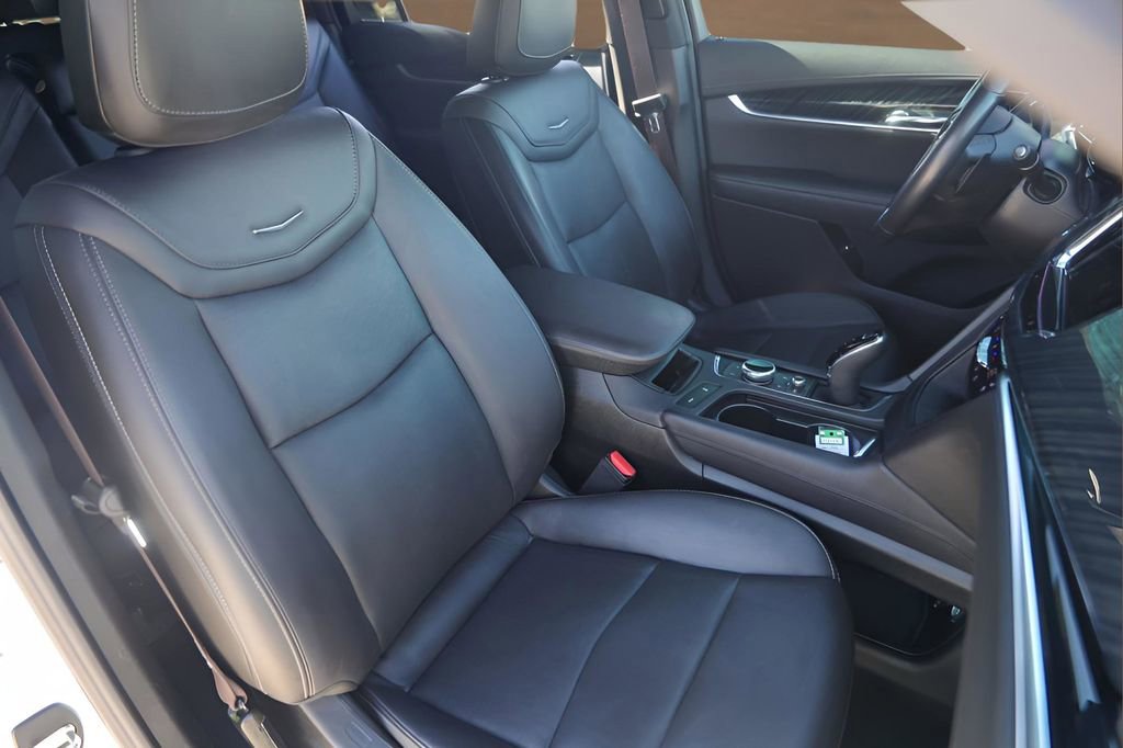 Certified 2023 Cadillac XT6 Premium Luxury w/ Technology Package image 34