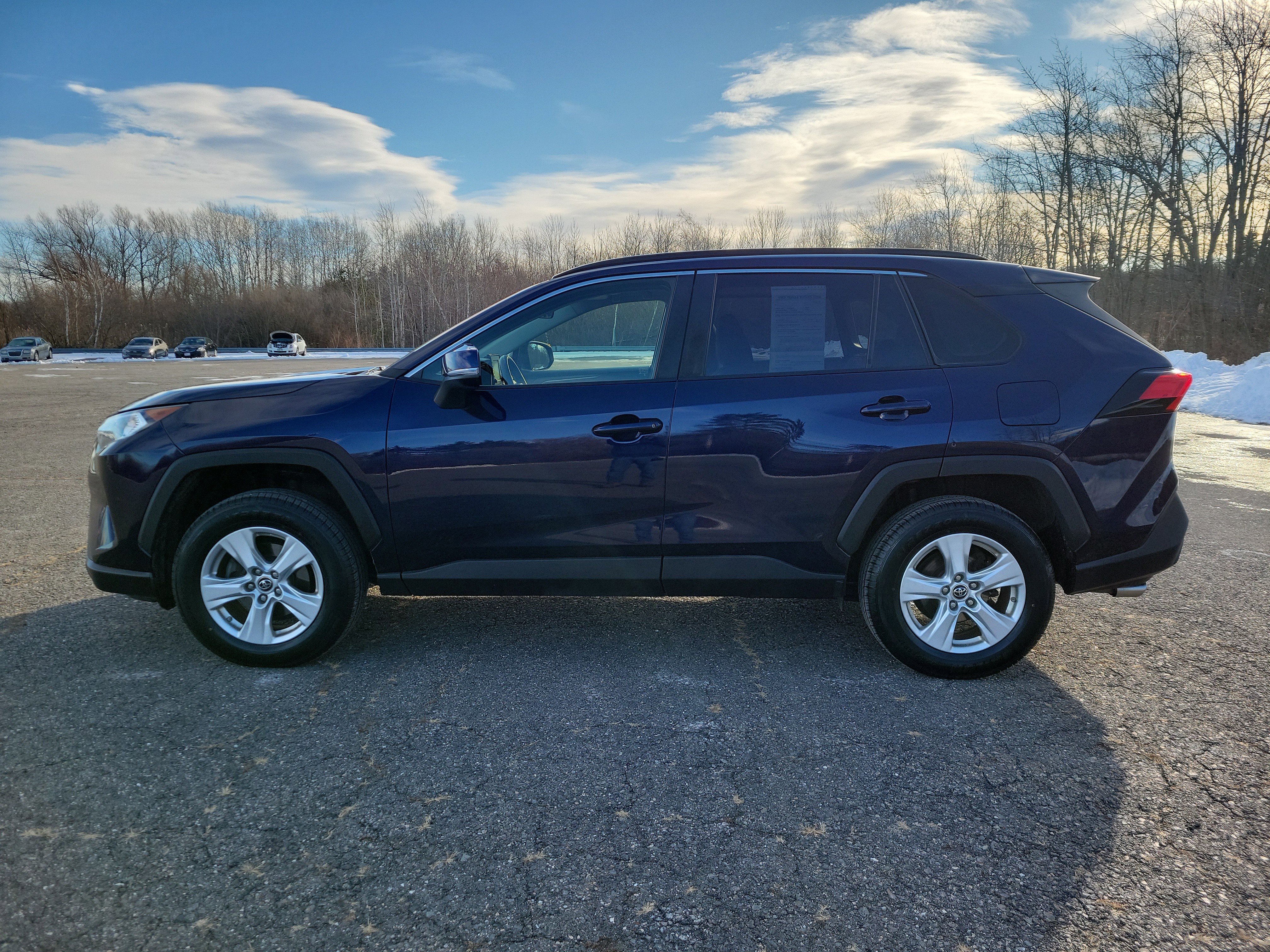 Used 2019 Toyota RAV4 XLE image 8