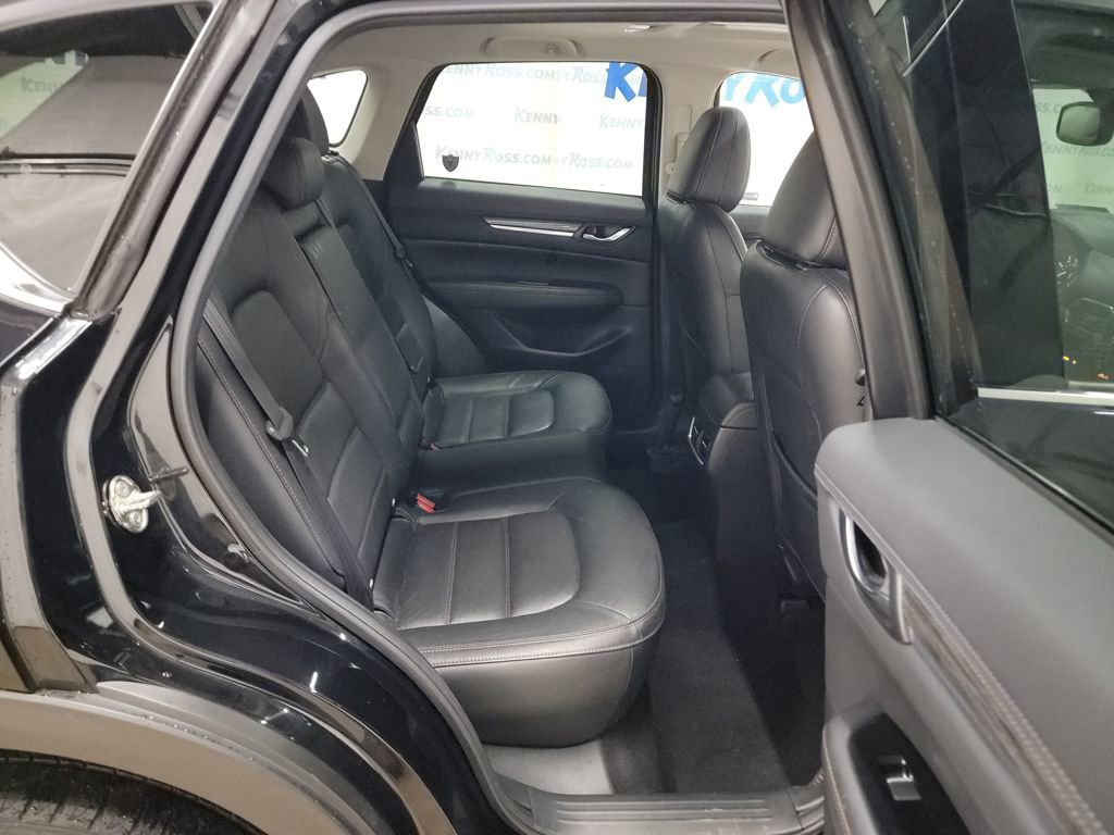 Used 2017 MAZDA CX-5 Grand Touring w/ Premium Package image 12