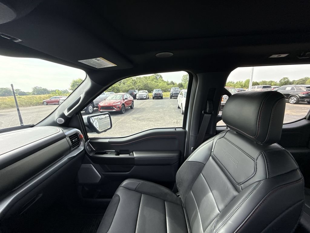 Used 2025 Ford F150 Raptor AWD/4WD image 15