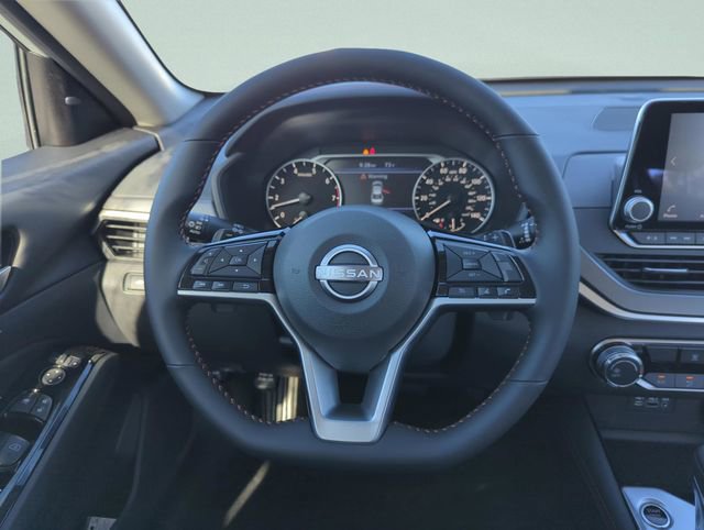 New 2025 Nissan Altima 2.5 SR image 21