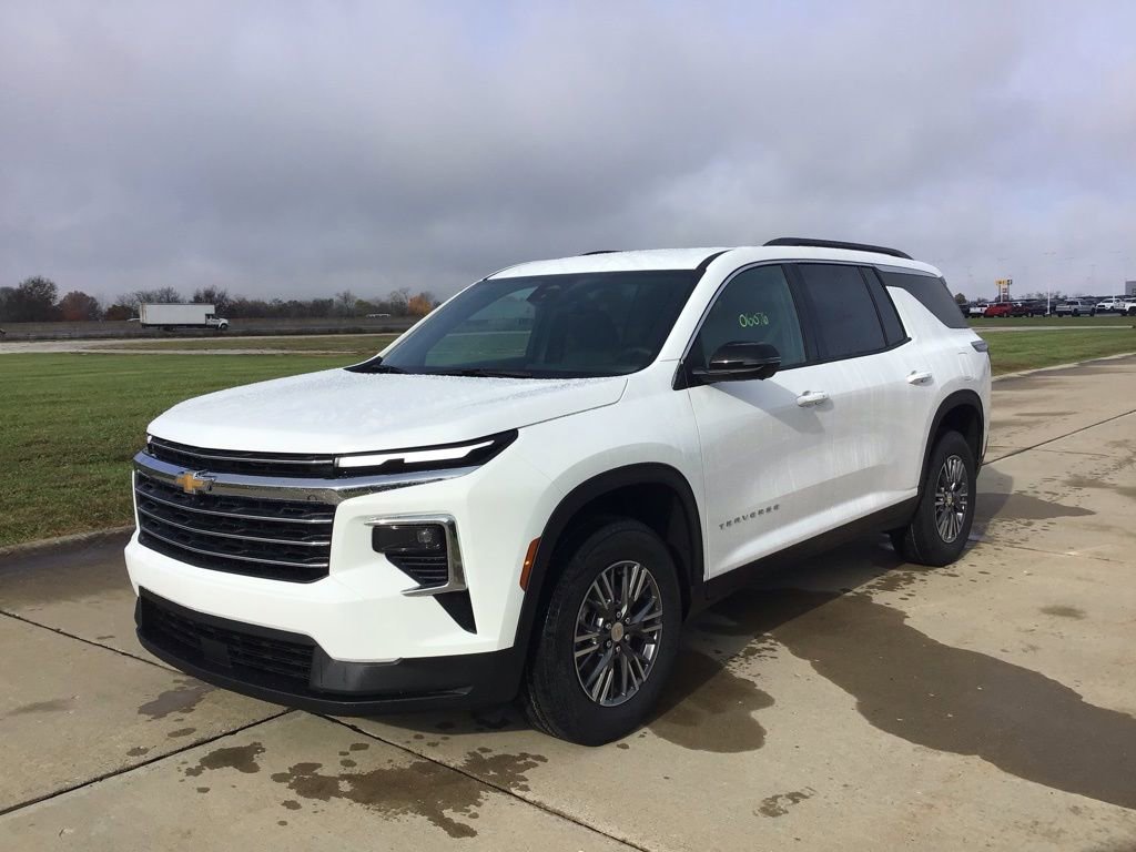 New 2026 Chevrolet Traverse LT w/ Driver Confidence Package image 10