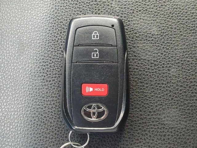 Used 2024 Toyota Tacoma SR5 image 32