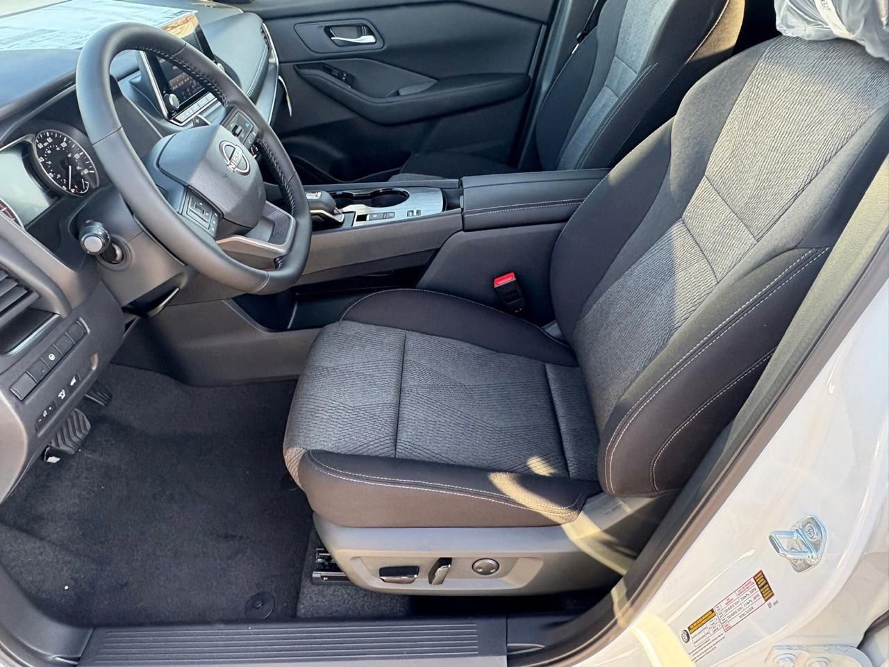 New 2026 Nissan Rogue S FWD image 17