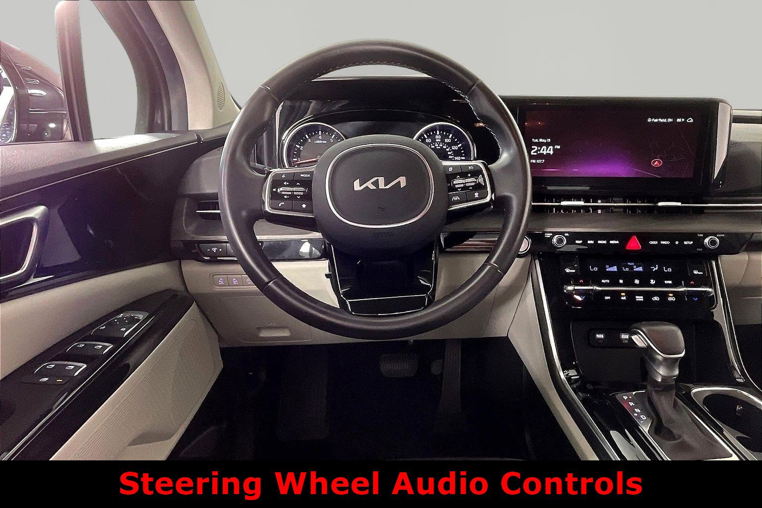 Used 2024 Kia Carnival EX FWD image 8