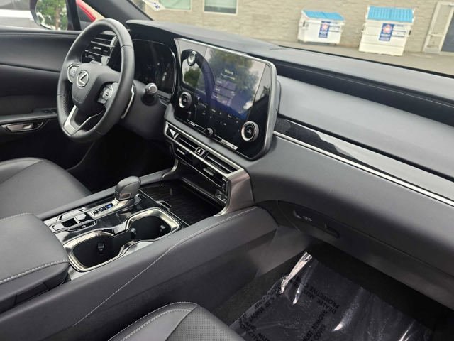 Certified 2025 Lexus RX 350 FWD w/ Technology Package image 11