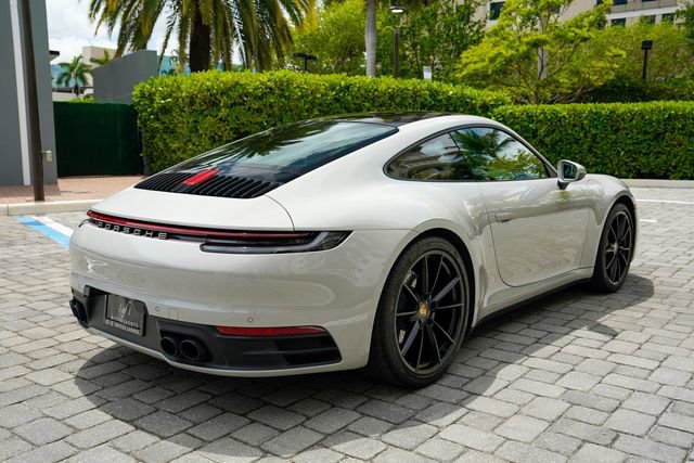 Used 2021 Porsche 911 Carrera 4 AWD/4WD image 28