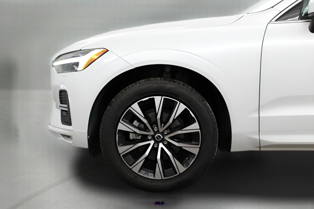 Used 2023 Volvo XC60 B5 Core w/ Climate Package AWD/4WD image 40
