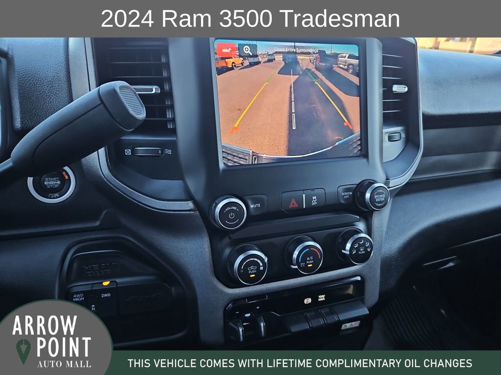 Used 2024 RAM 3500 Tradesman w/ Chrome Appearance Group image 24