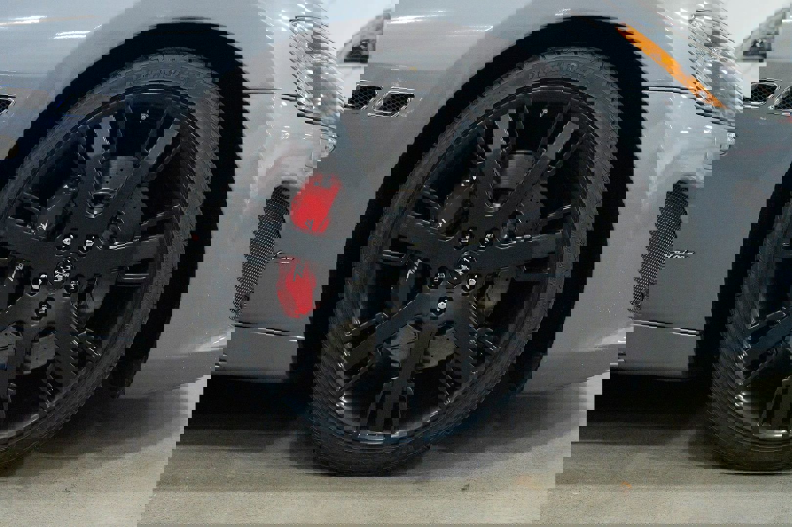 Used 2014 Maserati GranTurismo MC image 13