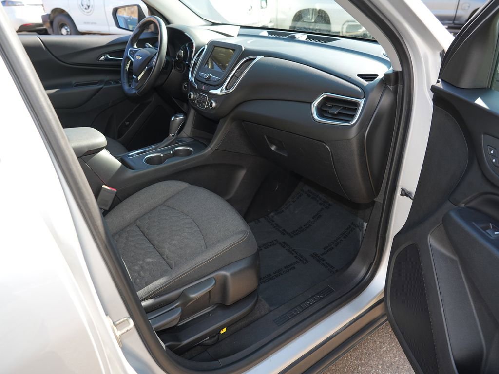 Used 2019 Chevrolet Equinox LT image 29
