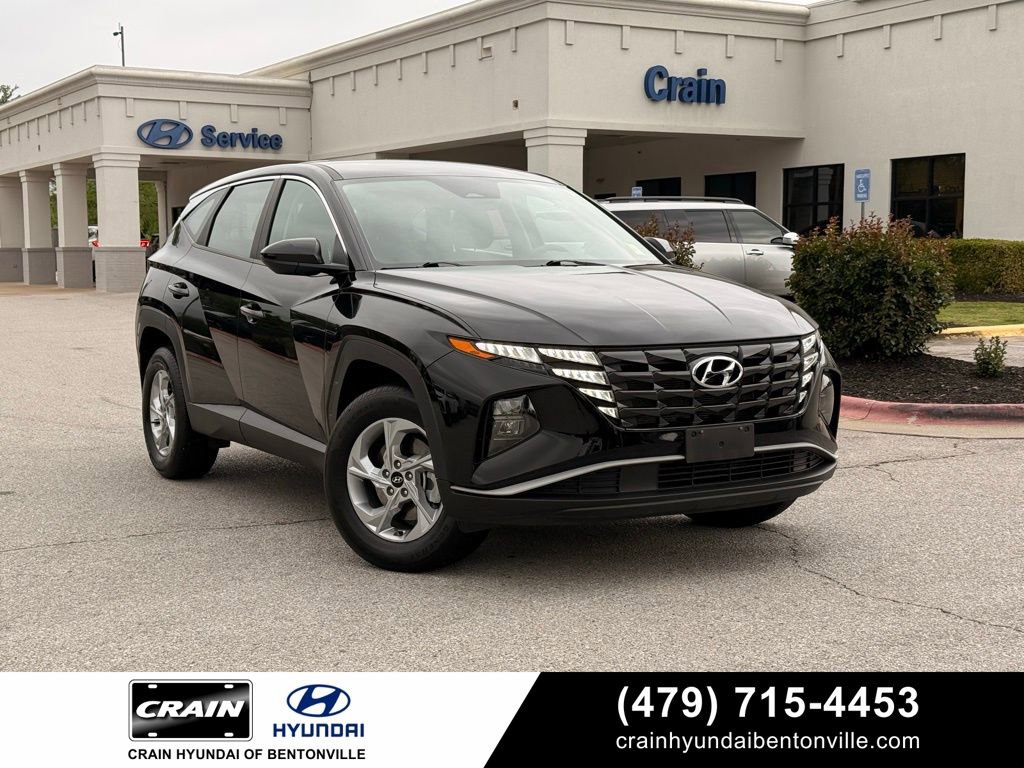 Used 2022 Hyundai Tucson SE AWD/4WD image 1