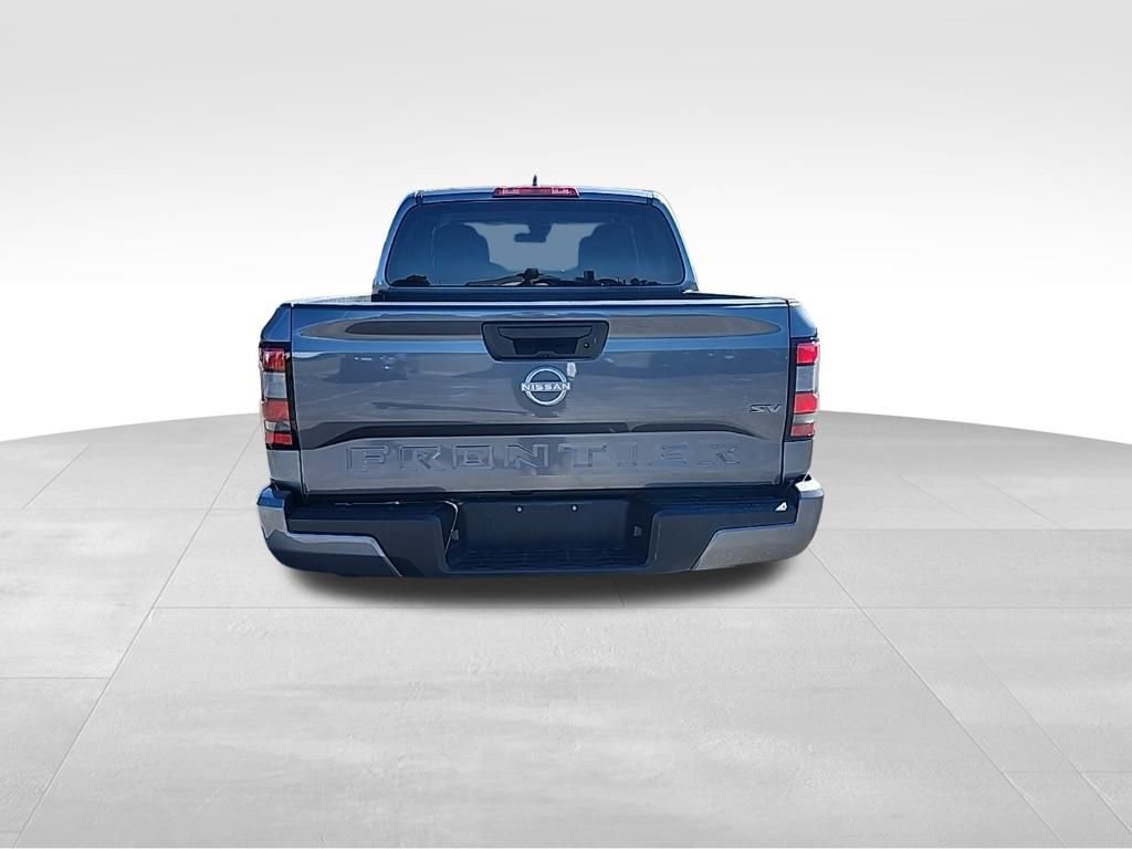 Used 2023 Nissan Frontier SV image 11