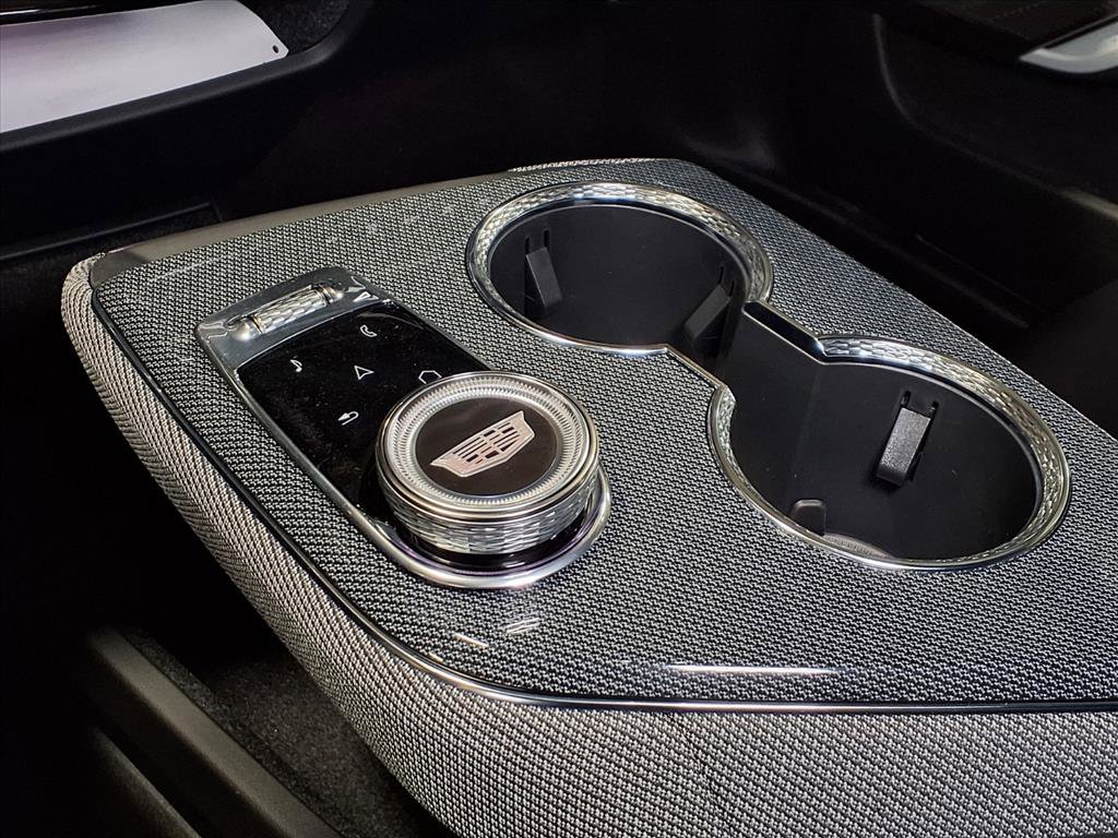 New 2026 Cadillac Optiq Sport 1 image 18