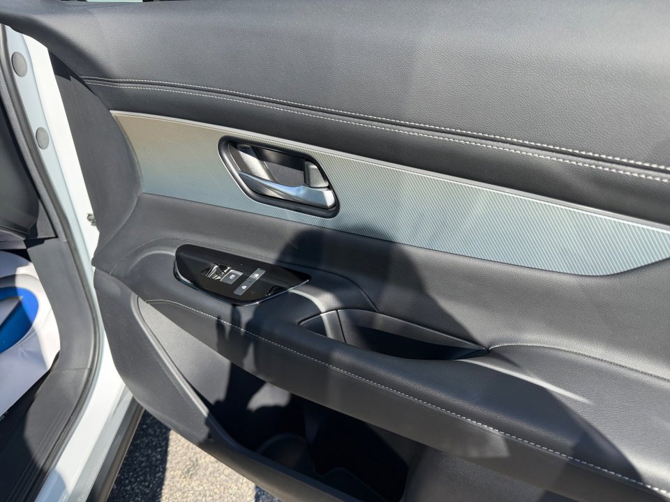 Used 2025 Nissan Murano SL image 35