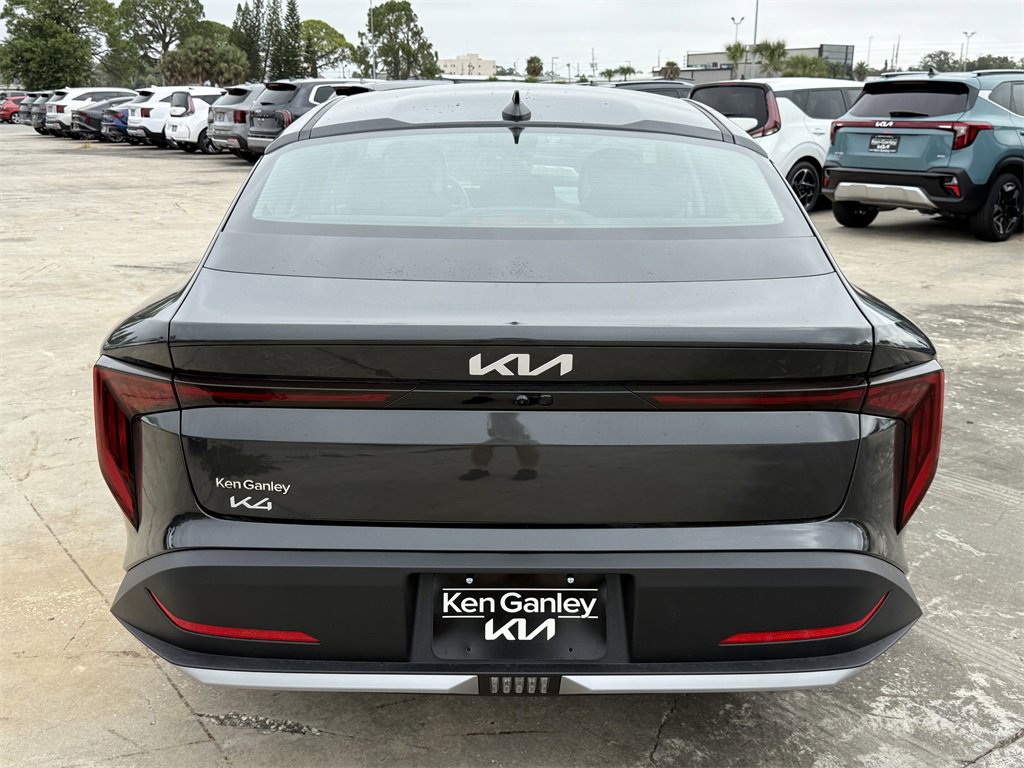 New 2025 Kia K4 LXS image 5