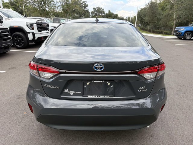 Certified 2025 Toyota Corolla LE FWD image 3