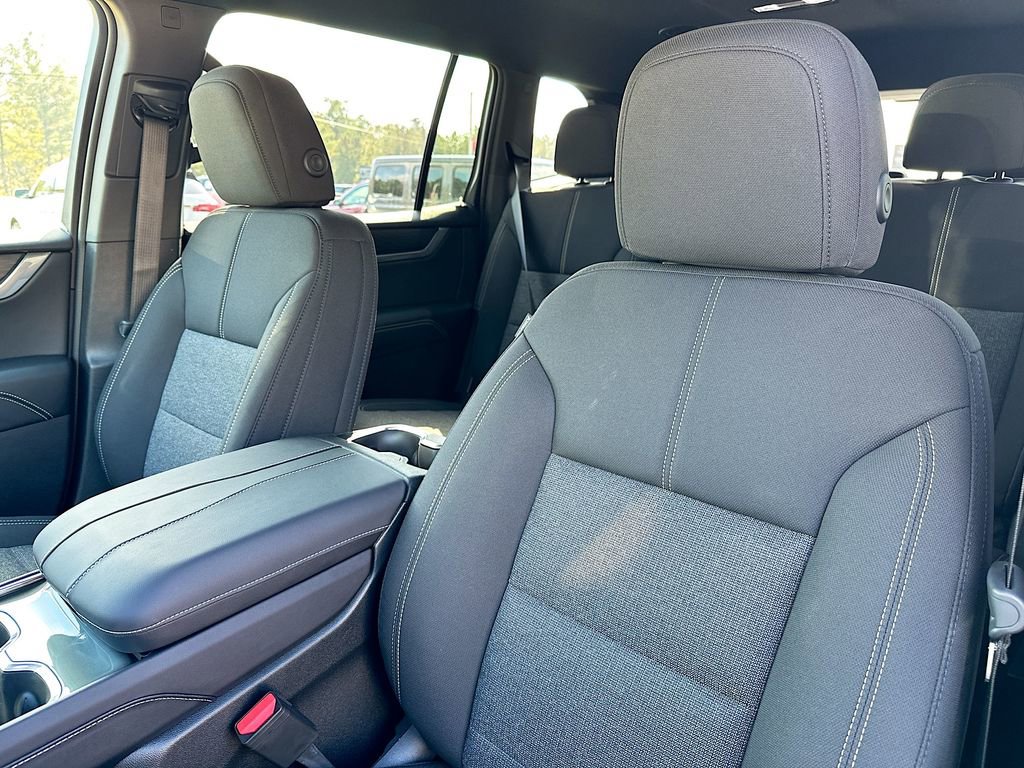 New 2026 GMC Acadia Elevation w/ LPO, Floor Liner Package image 8