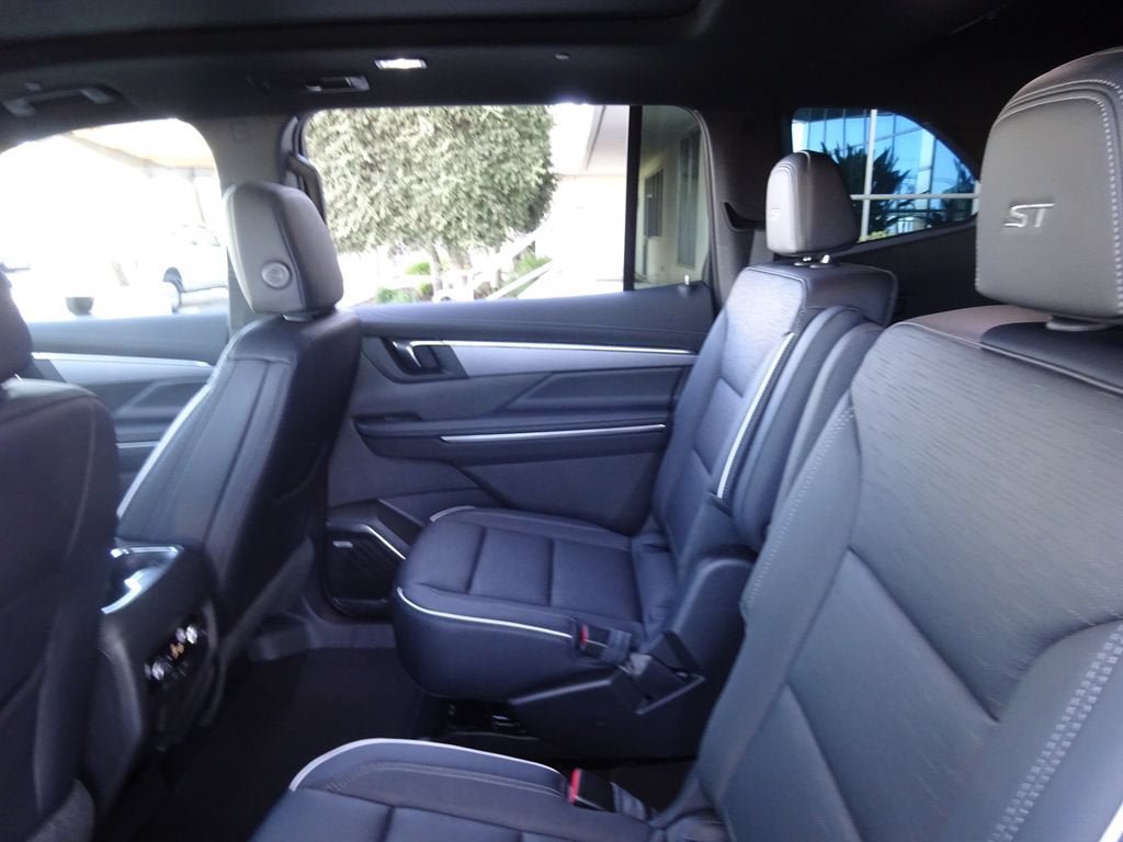 New 2026 Buick Enclave Sport Touring w/ Power Package FWD image 20