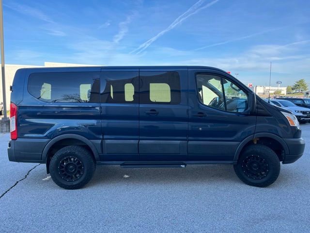 Used 2017 Ford Transit 150 XLT image 7