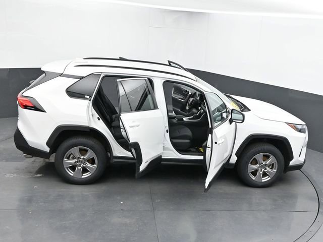 Used 2024 Toyota RAV4 LE AWD/4WD image 63