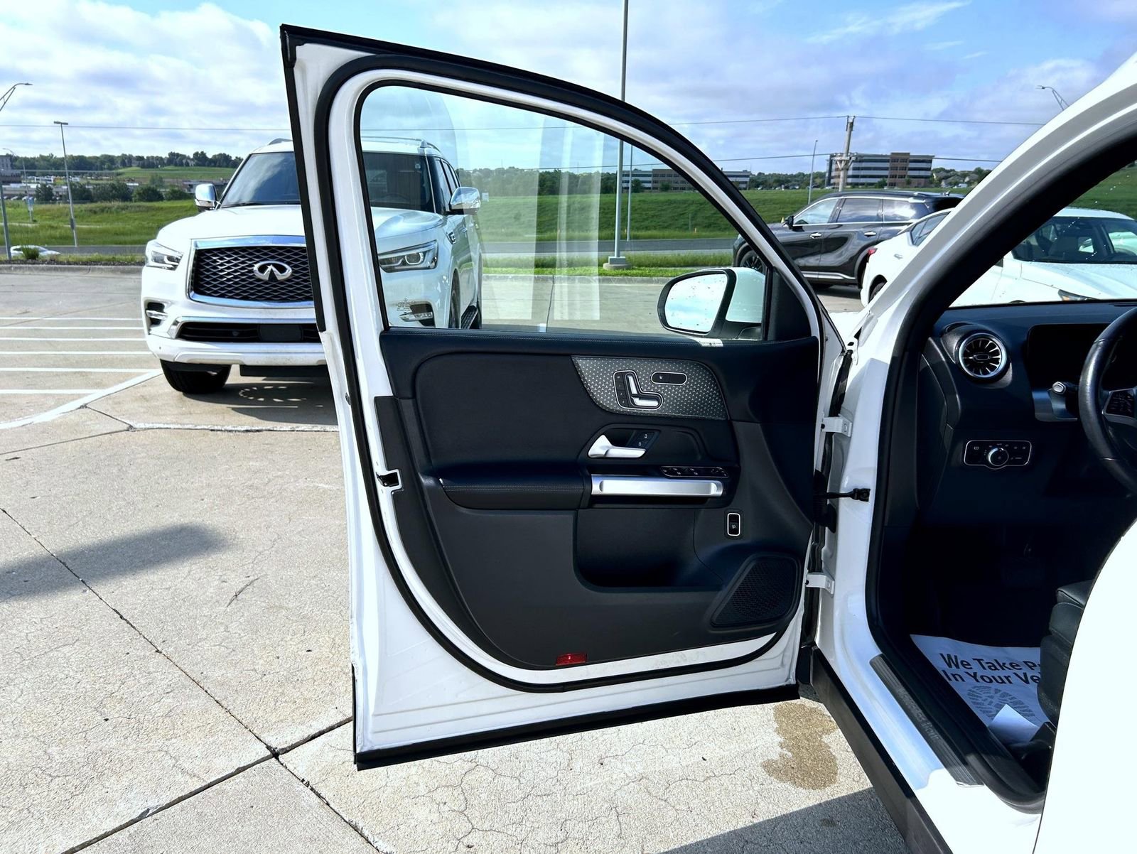 Used 2024 Mercedes-Benz GLB 250 image 10