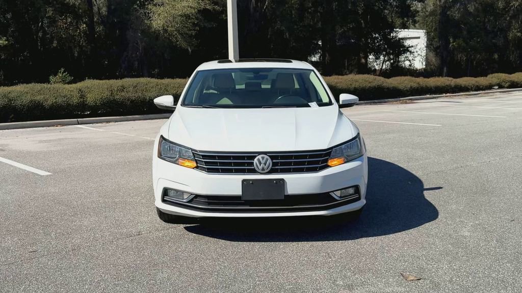 Used 2016 Volkswagen Passat 1.8T SE image 3