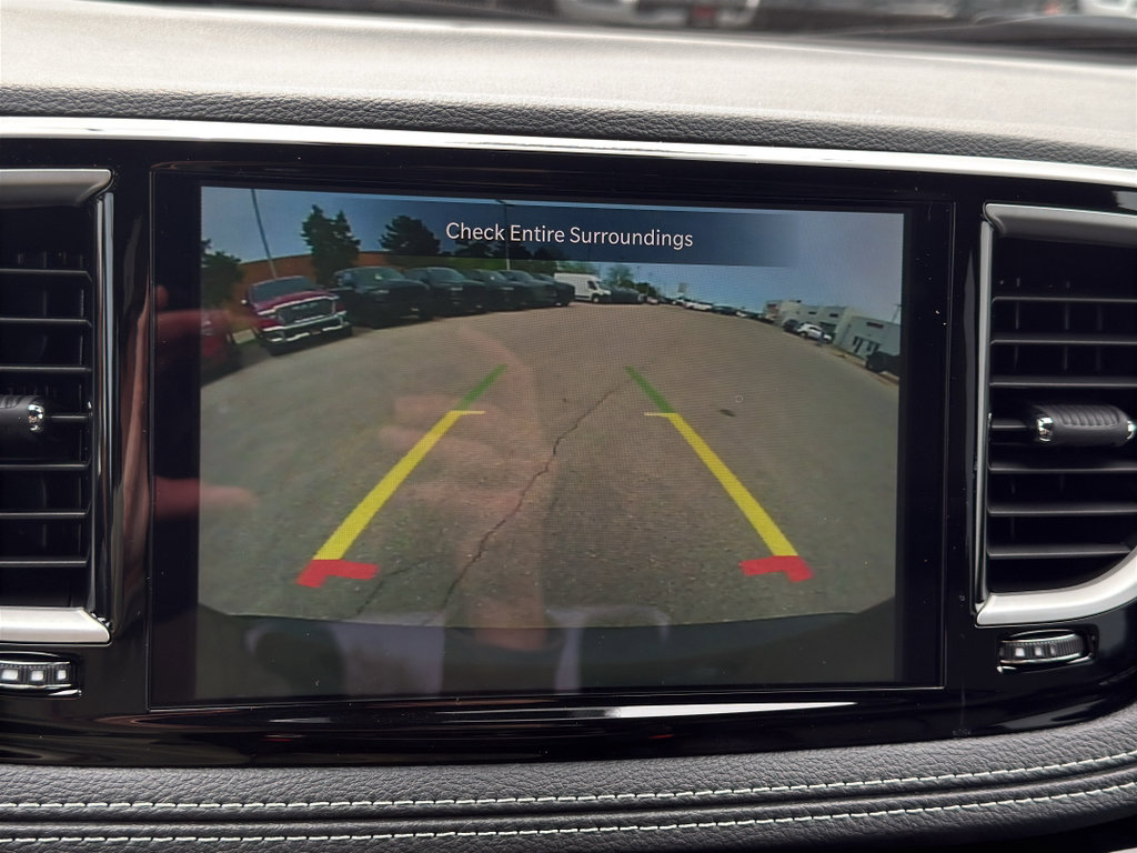 New 2026 Chrysler Pacifica Select FWD image 18