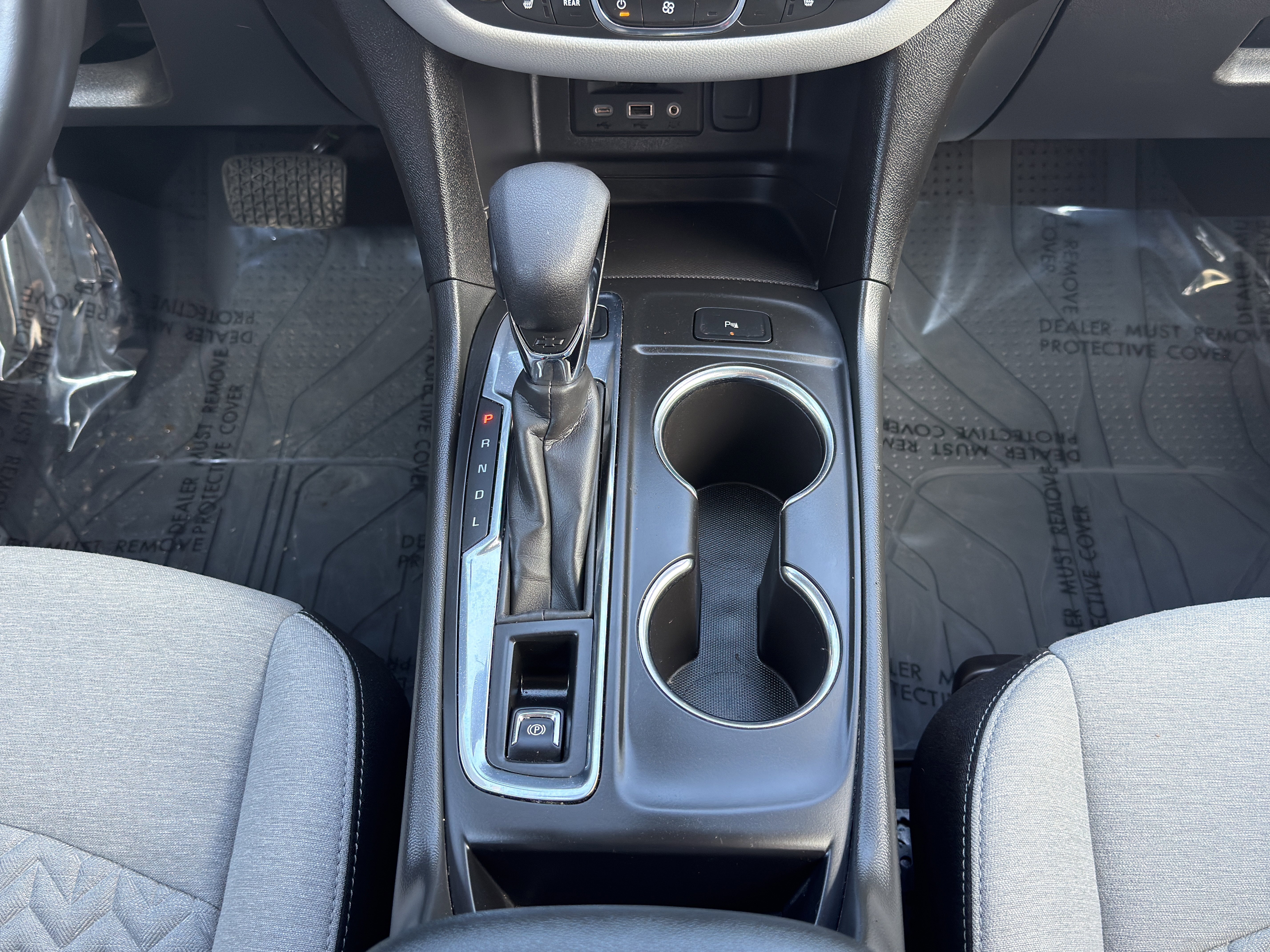 Used 2024 Chevrolet Equinox LT image 42