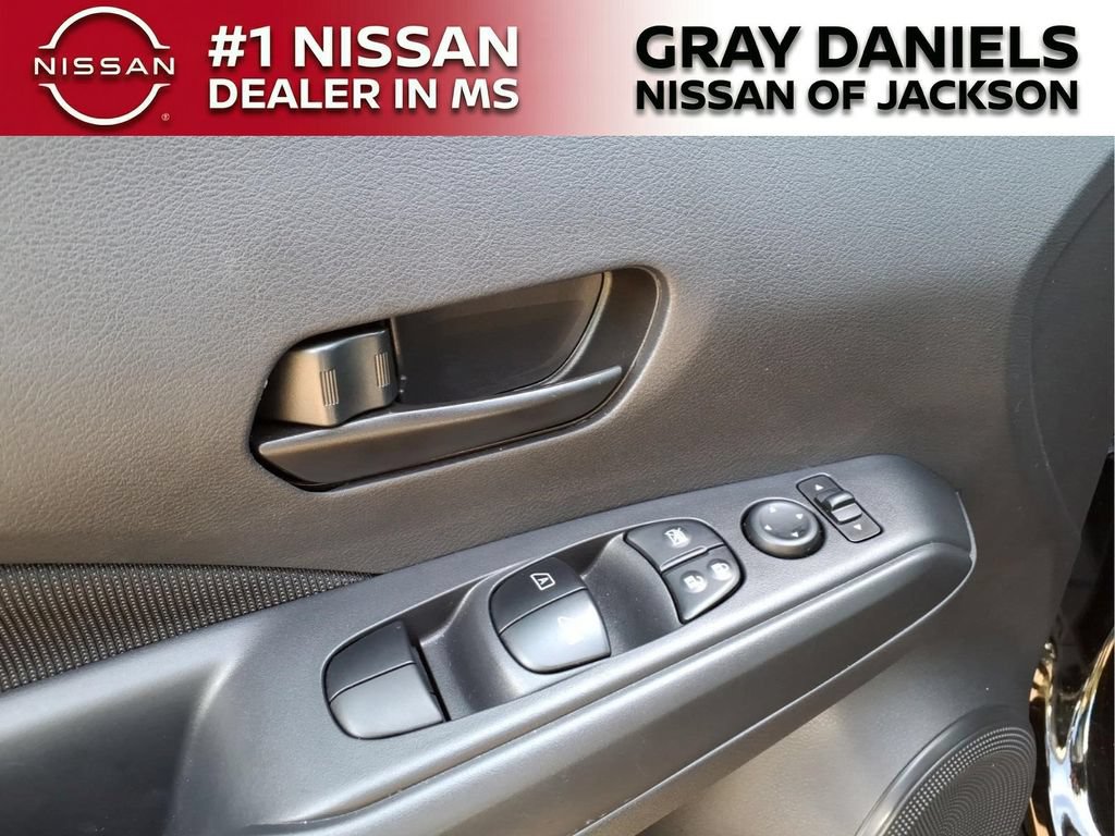 Certified 2025 Nissan Kicks Play S FWD image 12