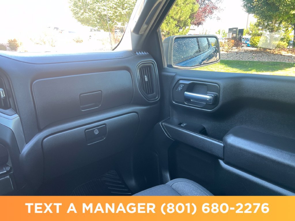 Used 2022 Chevrolet Silverado 1500 Custom AWD/4WD image 29