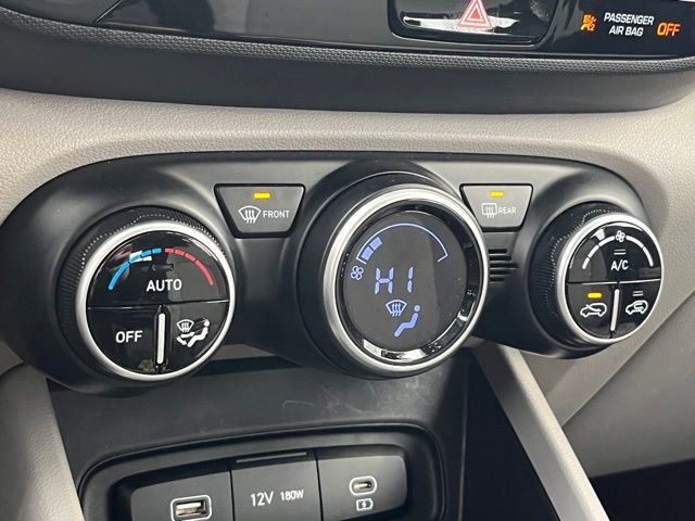 Used 2023 Hyundai Venue SEL w/ Cargo Package image 40