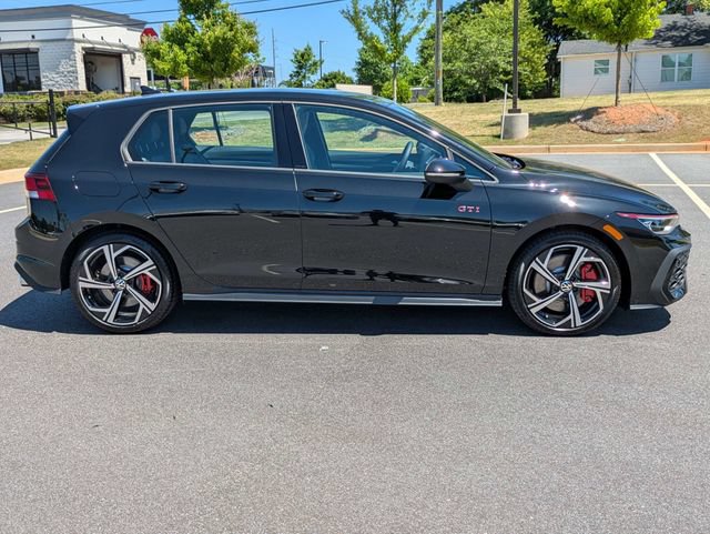 New 2026 Volkswagen GTI SE FWD image 3