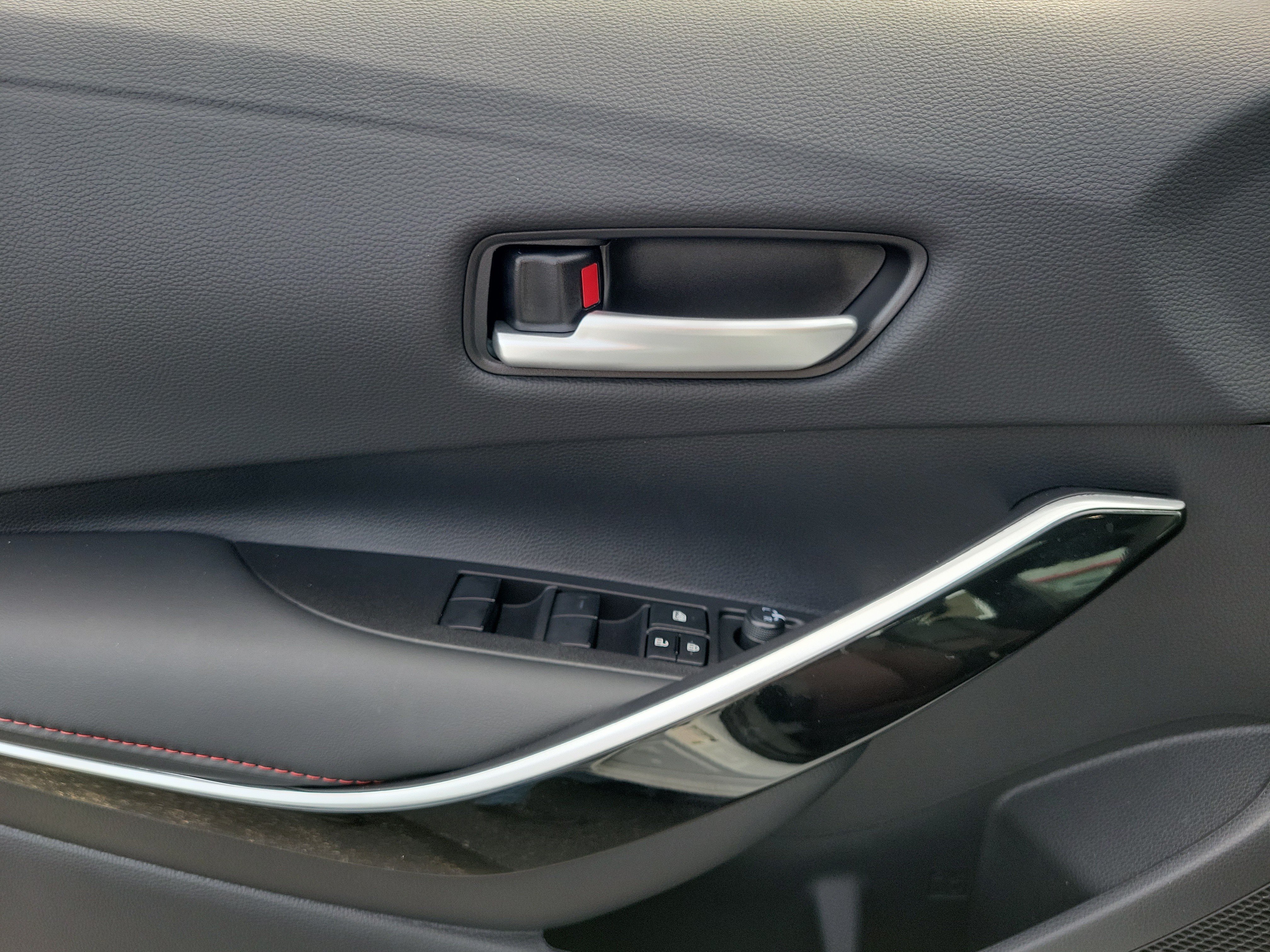 New 2026 Toyota Corolla XSE FWD image 17